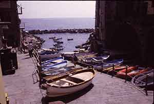 Cinque Terre,   1  Italy
